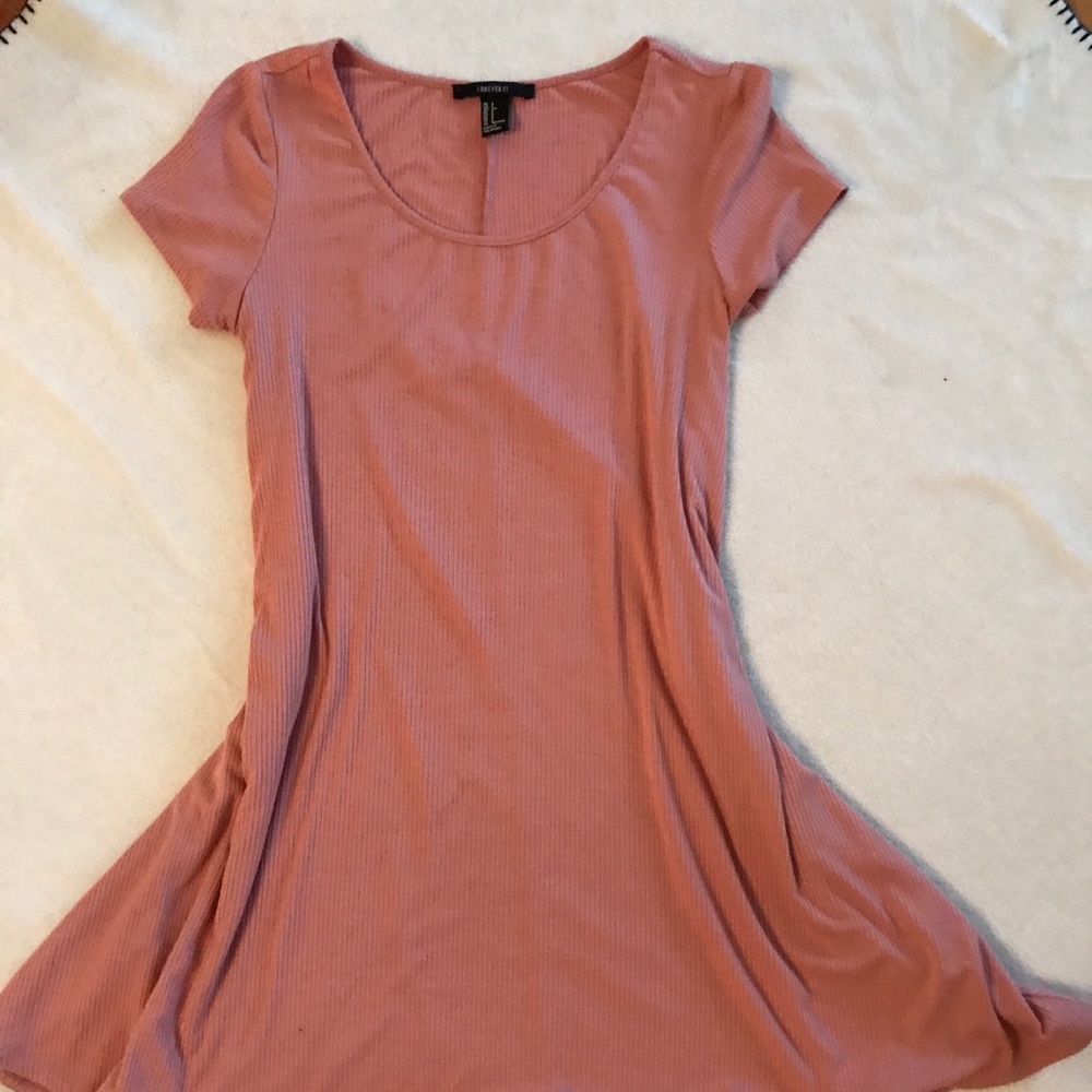 Light Pink Ribbed Dress 💃🏽 - Picture 3 of 4